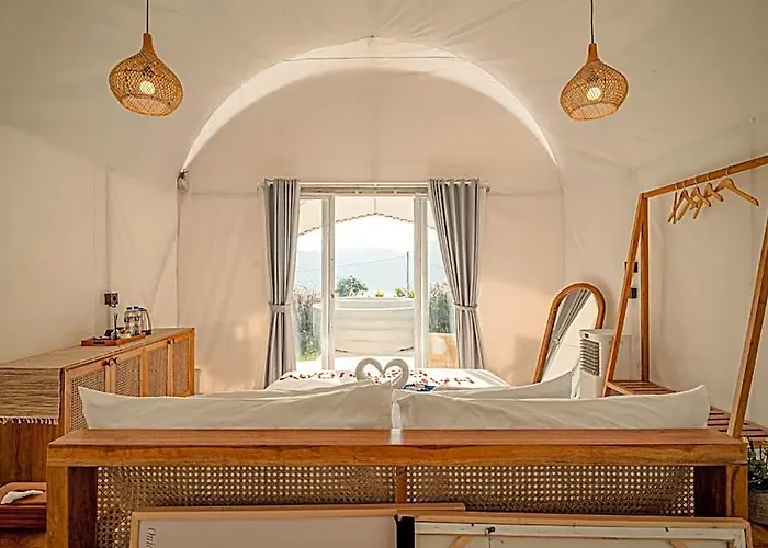 ラグジュアリーテント Onion Hill Glamping Managed By Manara Toya Bungkah